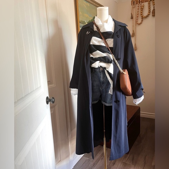 Classic Vintage Navy Blue Trench Coat or Overcoat by Sequence‎ Size Women 13/14 - Picture 4 of 13